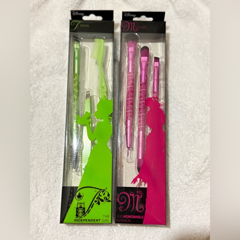 Disney Princess Makeup Brush & Tool Lot